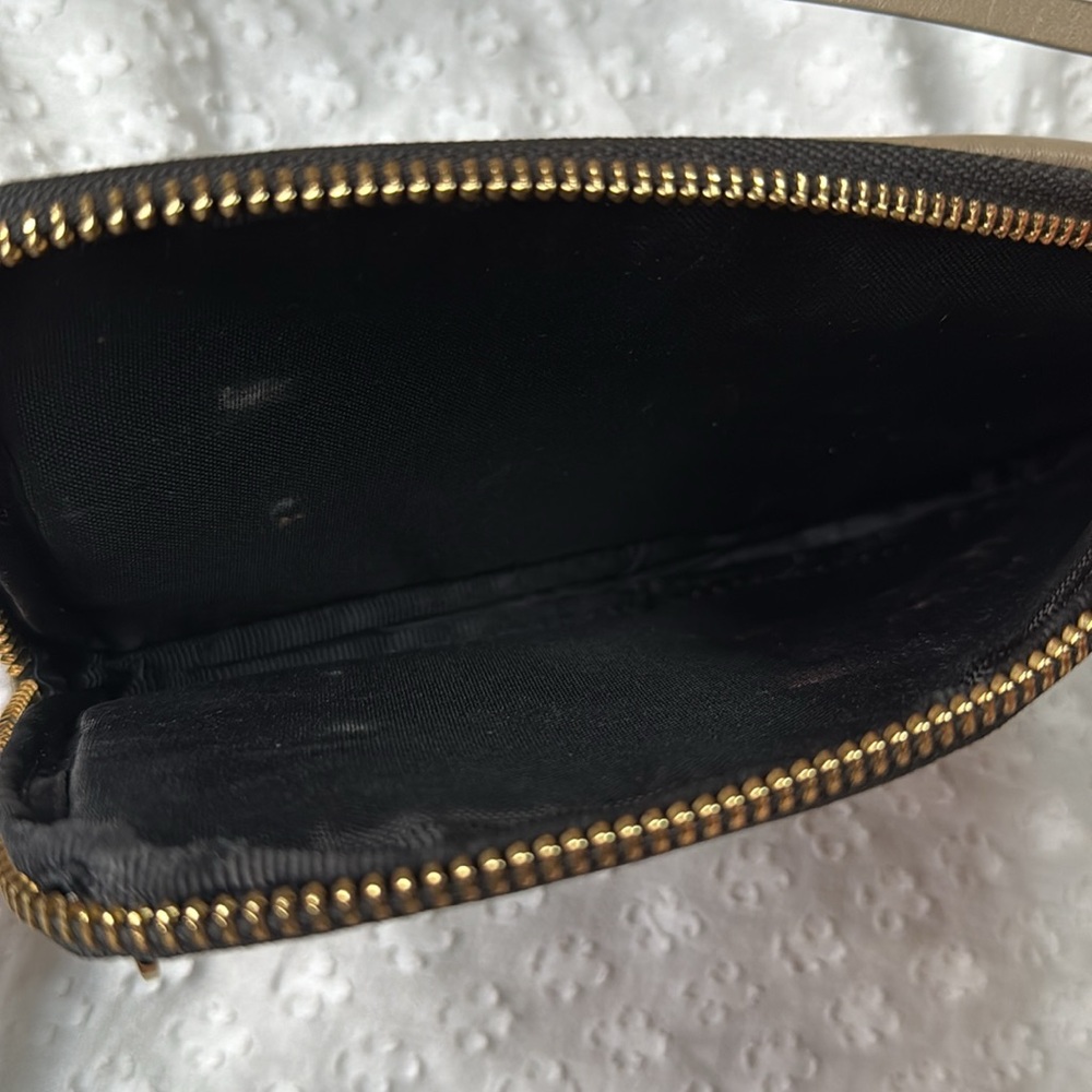 Bandolier Taupe Expanded Zip Cell Pouch - Picture 12 of 16